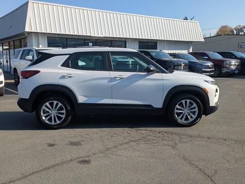 2022 Chevrolet Trailblazer LS