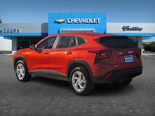 2024 Chevrolet Trax LS