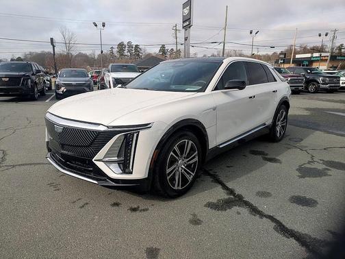 2025 Cadillac LYRIQ Luxury