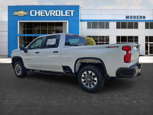 White 2026 Chevrolet Silverado 2500 Custom