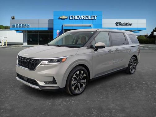 2024 Kia Carnival EX