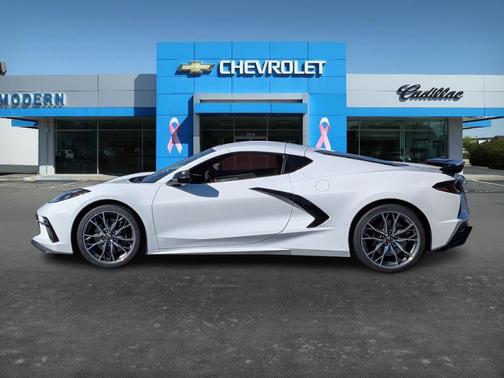 2026 Chevrolet Corvette Stingray w/2LT