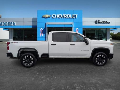 2020 Chevrolet Silverado 2500 Custom