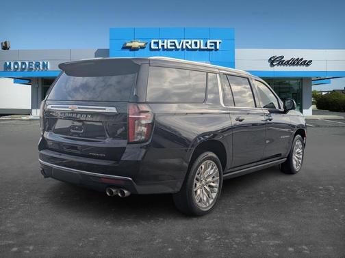 2024 Chevrolet Suburban Premier