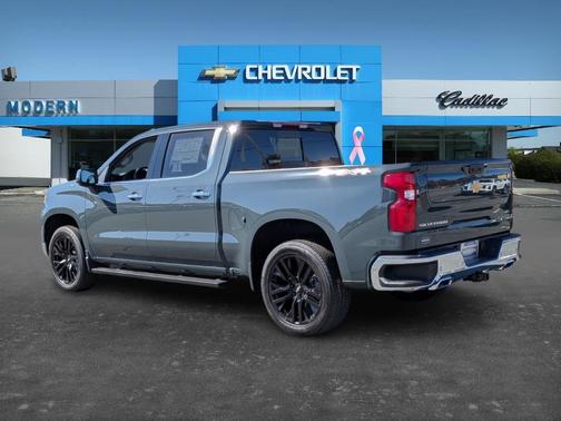 2025 Chevrolet Silverado 1500 LTZ
