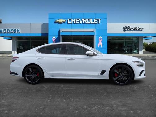 2023 Genesis G70 3.3T