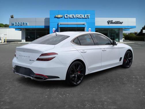 2023 Genesis G70 3.3T
