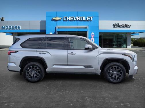 2023 Toyota Sequoia Platinum