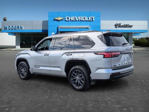 2023 Toyota Sequoia Platinum