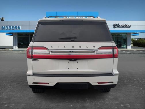 2021 Lincoln Navigator L Black Label