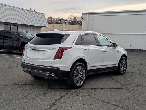 2025 Cadillac XT5 Premium Luxury
