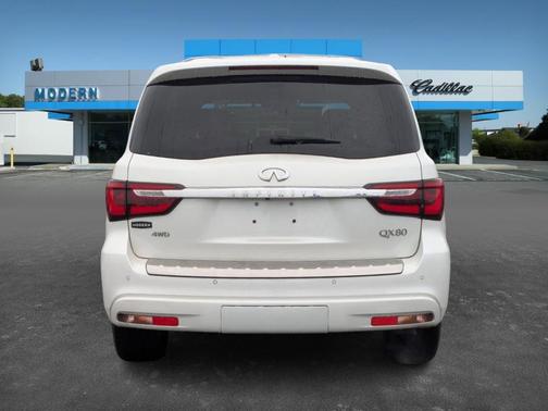 2022 INFINITI QX80 SENSORY