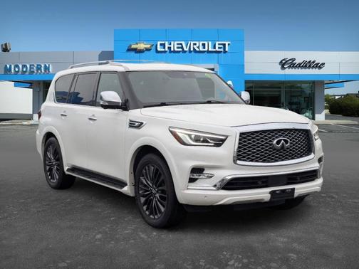 2022 INFINITI QX80 SENSORY
