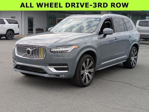 2022 Volvo XC90 T6 Inscription 7 Passenger