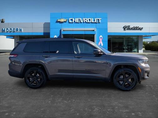 2023 Jeep Grand Cherokee L Laredo