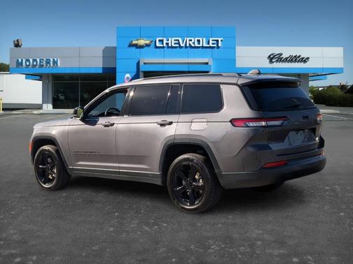 2023 Jeep Grand Cherokee L Laredo