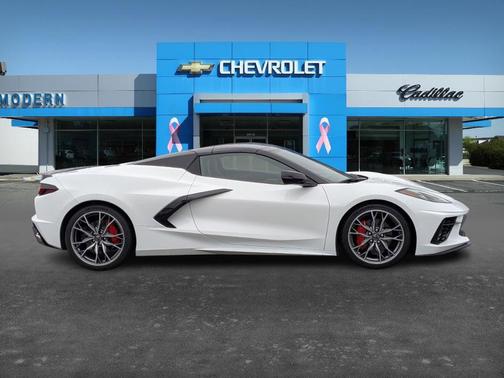 2024 Chevrolet Corvette Stingray w/2LT