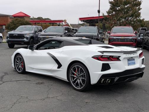 2024 Chevrolet Corvette Stingray w/2LT