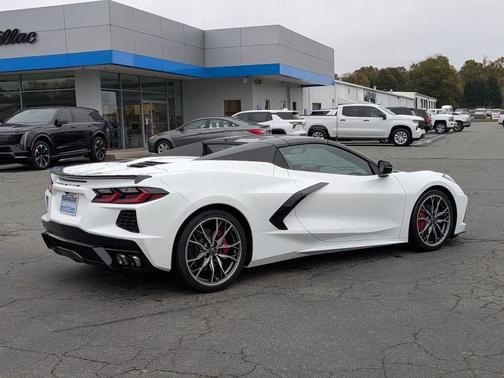 2024 Chevrolet Corvette Stingray w/2LT
