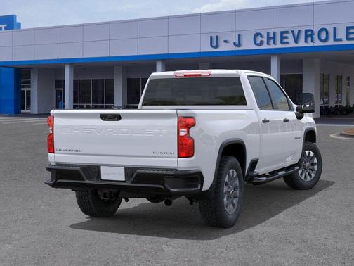 2026 Chevrolet Silverado 2500 Custom