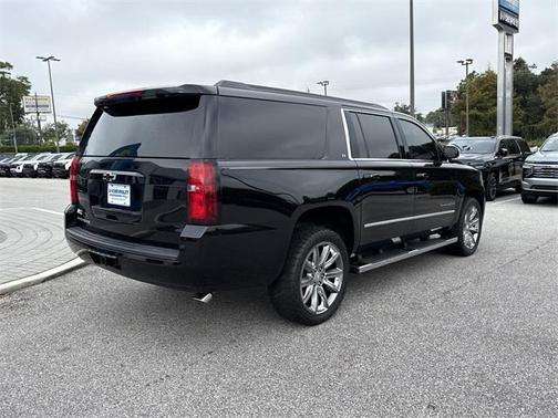 2019 Chevrolet Suburban LT