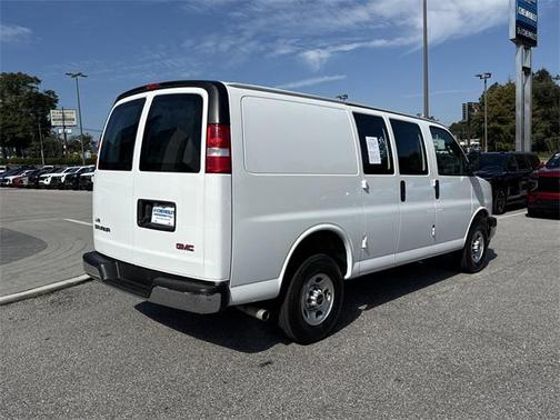2023 GMC Savana 2500 Work Van