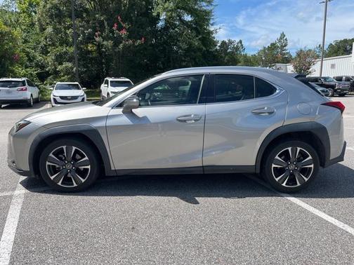 2020 Lexus UX 200 Base