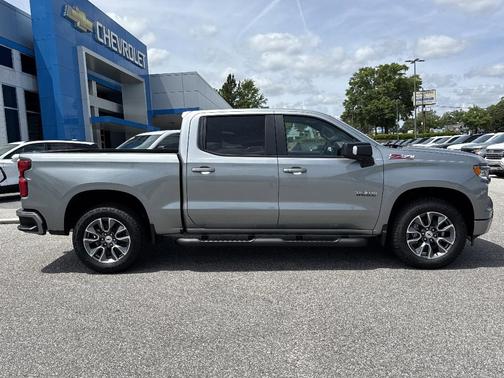 Sterling Gray Metallic 2026 Chevrolet Silverado 1500 RST
