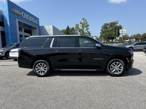 2025 Chevrolet Suburban Premier