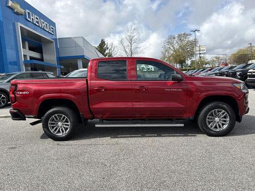 2025 Chevrolet Colorado LT
