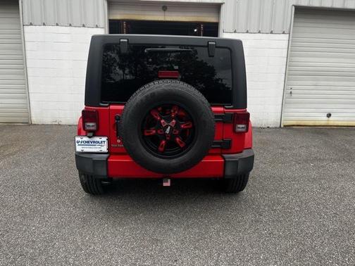 2016 Jeep Wrangler Unlimited Sahara
