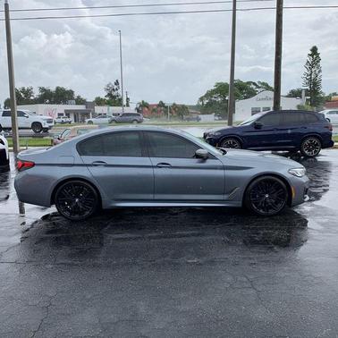 2022 BMW M550 i Xdrive