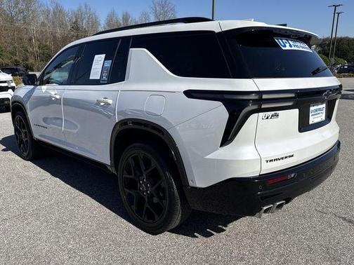 2024 Chevrolet Traverse RS