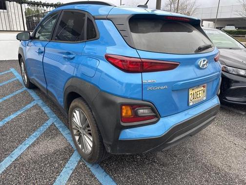 2021 Hyundai KONA SEL