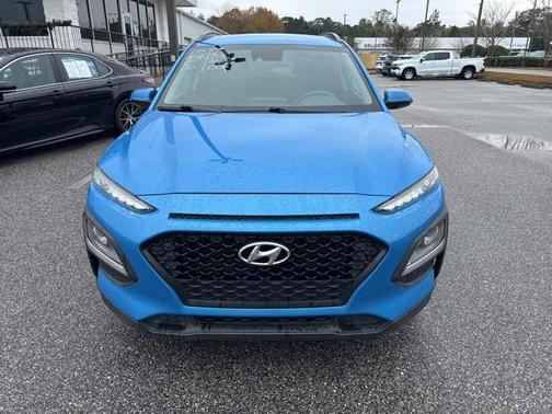 2021 Hyundai KONA SEL