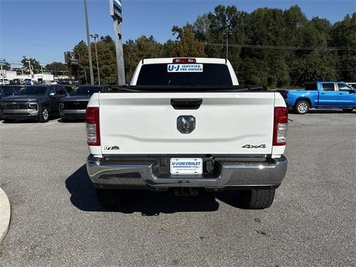 2021 RAM 2500 Tradesman Crew Cab 4x4 6'4' Box