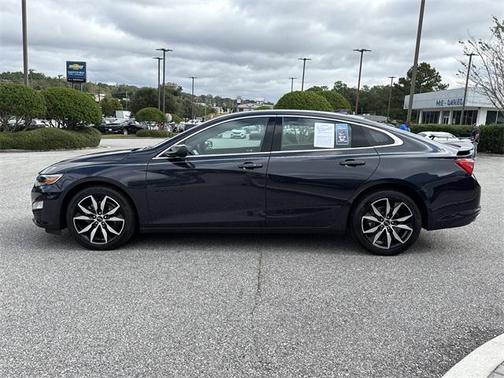 2023 Chevrolet Malibu FWD RS