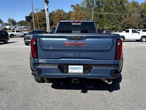 2024 GMC Sierra 3500 Denali