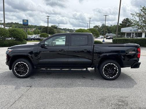 Black 2026 Chevrolet Colorado Z71