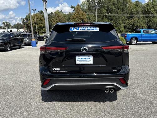 2023 Toyota Highlander XSE