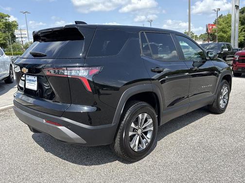 Mosaic Black Metallic 2026 Chevrolet Equinox 1LT