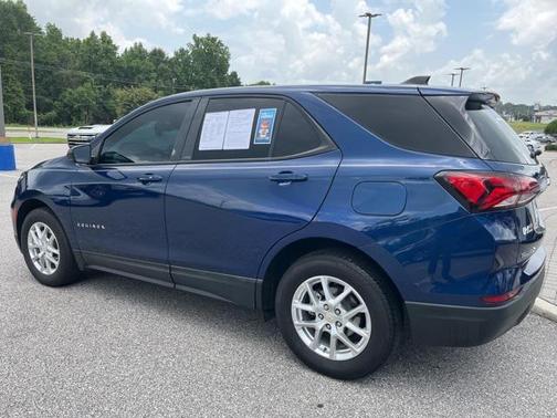 2022 Chevrolet Equinox LS