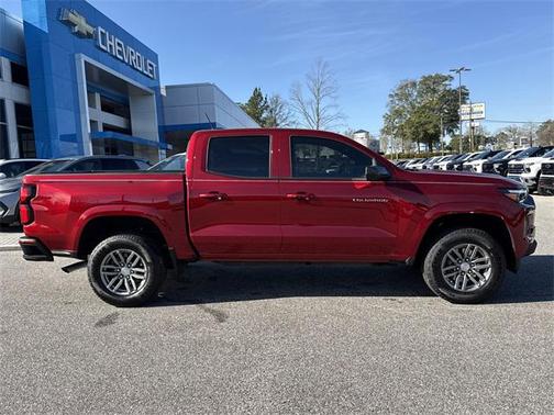2025 Chevrolet Colorado LT