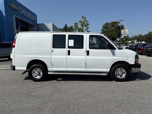 2023 Chevrolet Express 2500 Work Van