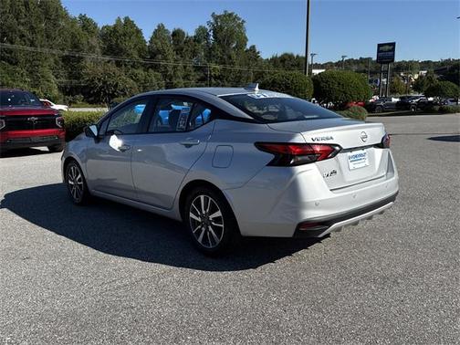 2023 Nissan Versa 1.6 SV