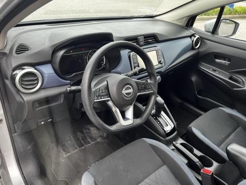 2023 Nissan Versa 1.6 SV