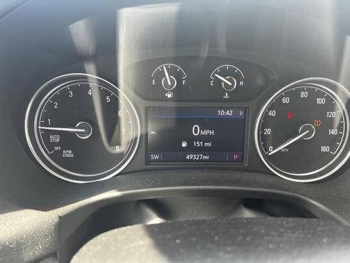 2023 Buick Enclave Essence FWD