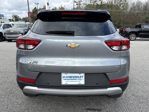 Sterling Gray Metallic 2026 Chevrolet Trailblazer LT