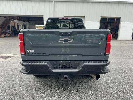 Cypress Gray 2025 Chevrolet Silverado 2500 LTZ