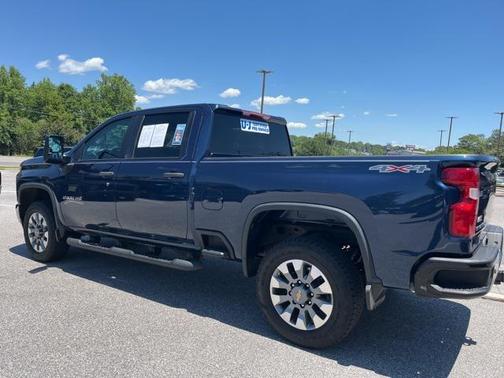 2023 Chevrolet Silverado 2500 Custom